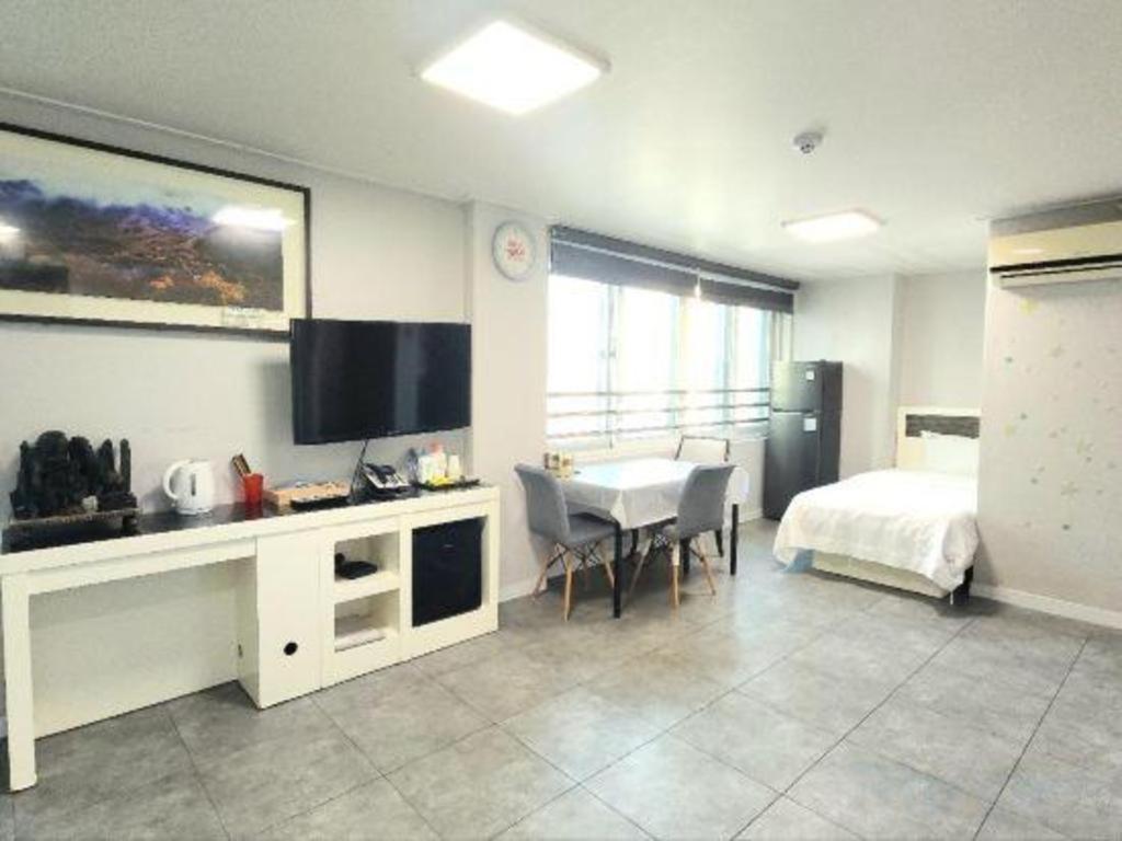 Novalus Tourist Hotel Seoul Exterior photo